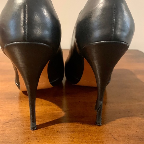 Elizabeth and James Pointed Toe Black Stiletto Heel Bootie - Picture 7 of 11